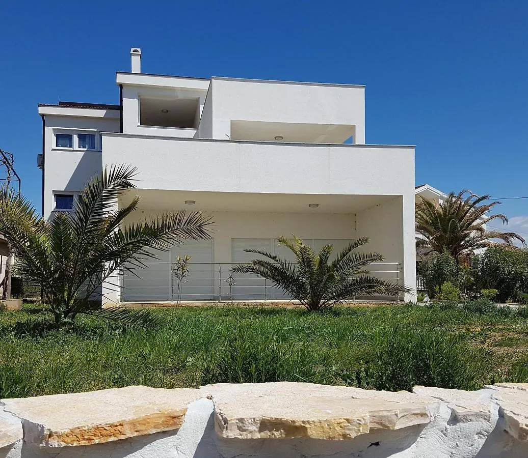דירה Sukošan White Residence Accommodation